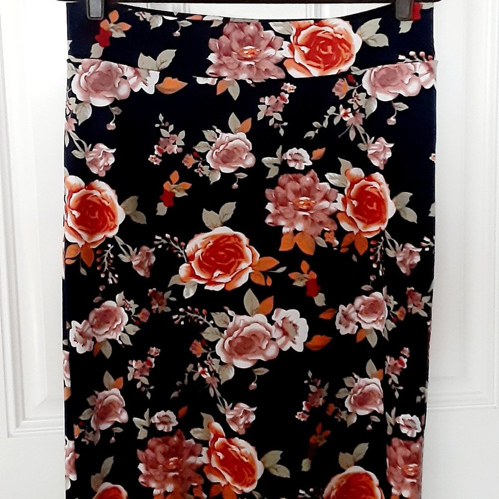 Knit Floral Skirt